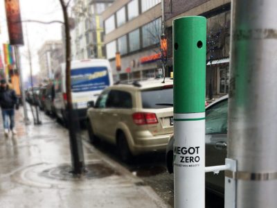 Cendrier rond pour recycler les mégots par Mégot Zéro à Montréal